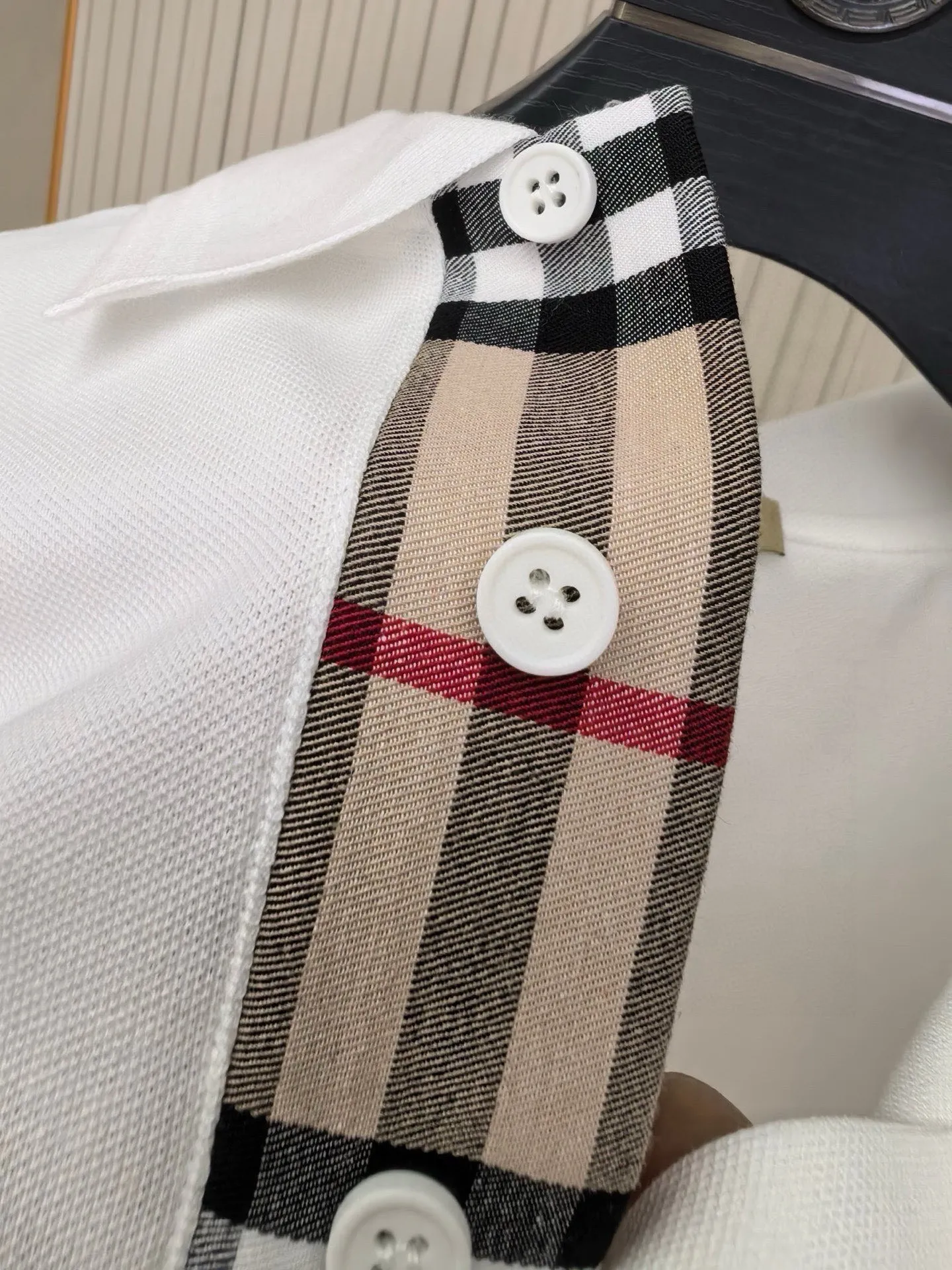 P115，〖 BURBERRY〗 New Arrival T POLO ， Breathable ， :69.7% 26.4% 3.9% : ， ， Quality。 ！ ， ！Sizes：M-4XL
